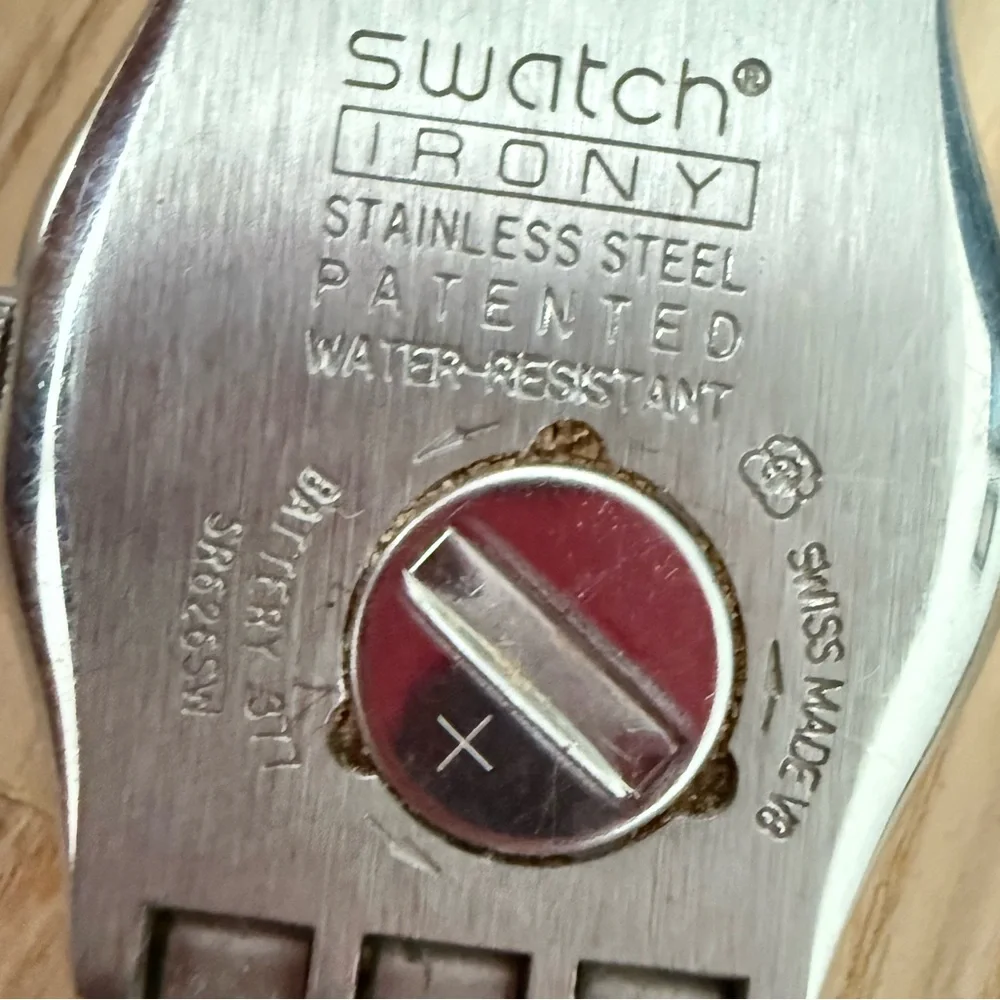 Vintage swatch irony Fancy Me silver tone watch NEW BATTERY NEEDS STRAP